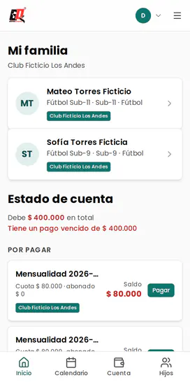 Portal de familias en un celular: «Mi familia» con dos hijos del club y, en «Estado de cuenta», lo que debe la familia, el aviso del pago vencido y una mensualidad con el botón «Pagar».